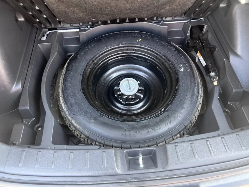 2019 Mitsubishi Eclipse Cross - Image 17 of 17