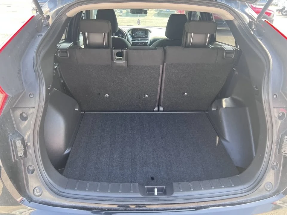2019 Mitsubishi Eclipse Cross - Image 16 of 17