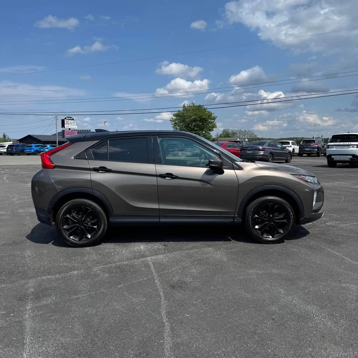 2019 Mitsubishi Eclipse Cross - Image 6 of 8