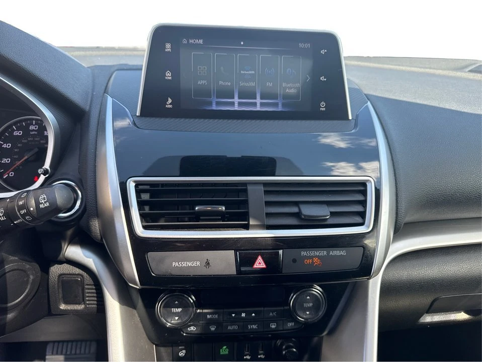 2019 Mitsubishi Eclipse Cross - Image 13 of 20