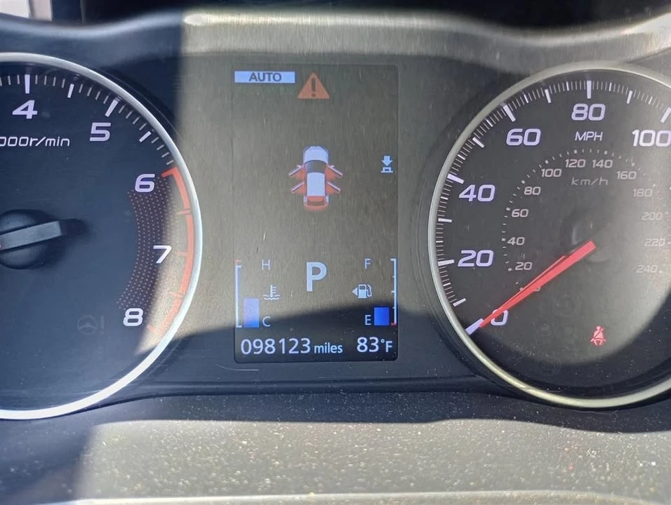 2019 Mitsubishi Eclipse Cross - Image 16 of 18