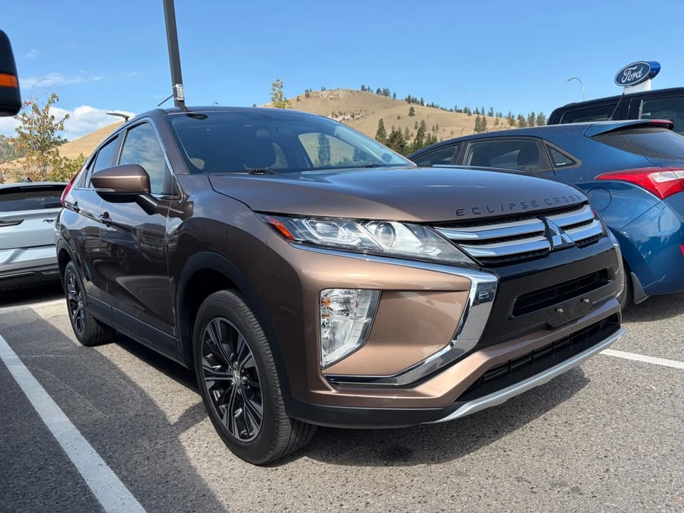 2019 Mitsubishi Eclipse Cross - Image 3 of 13