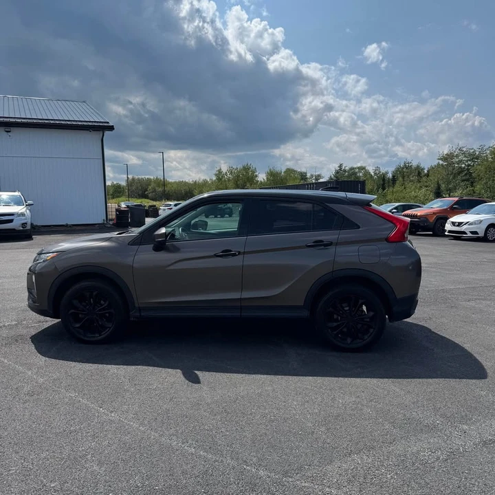 2019 Mitsubishi Eclipse Cross - Image 7 of 8