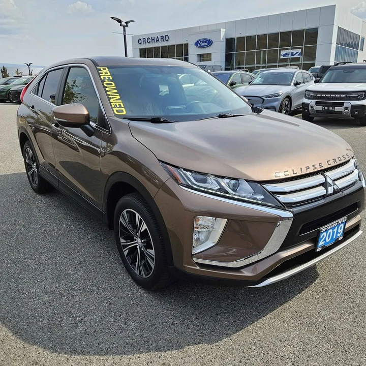 2019 Mitsubishi Eclipse Cross - Image 3 of 17