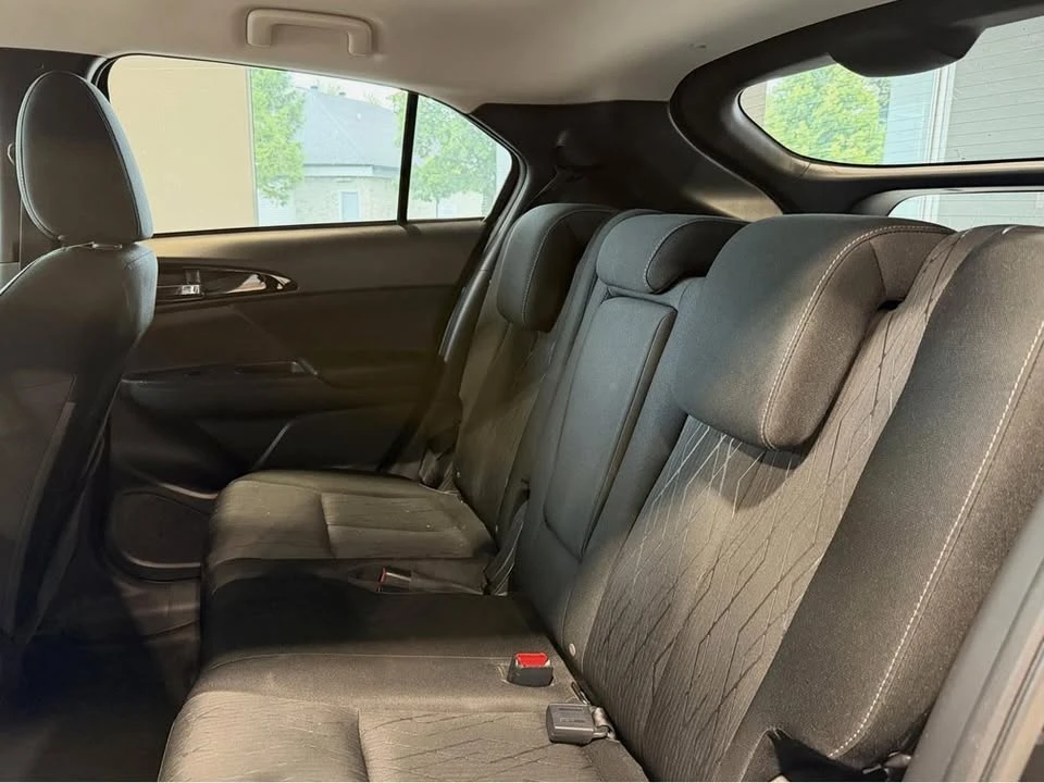 2019 Mitsubishi Eclipse Cross - Image 8 of 10