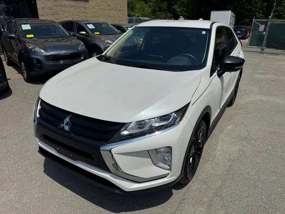 2019 Mitsubishi Eclipse Cross - Image 2 of 20