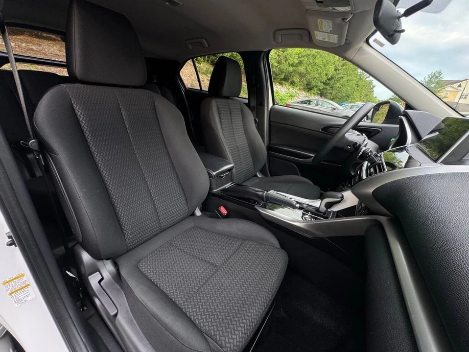 2019 Mitsubishi Eclipse Cross - Image 15 of 20