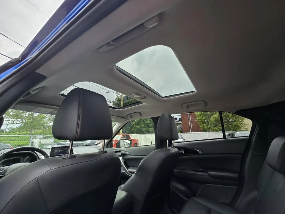 2019 Mitsubishi Eclipse Cross - Image 11 of 20