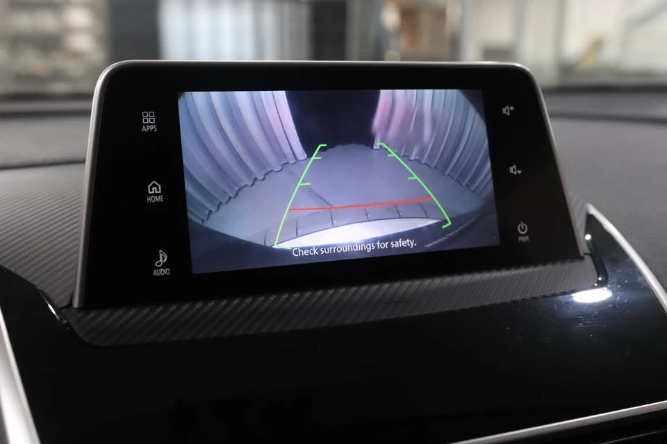 2019 Mitsubishi Eclipse Cross - Image 7 of 16