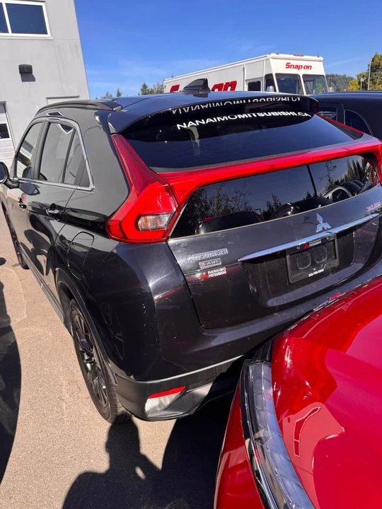 2019 Mitsubishi Eclipse Cross - Image 3 of 7