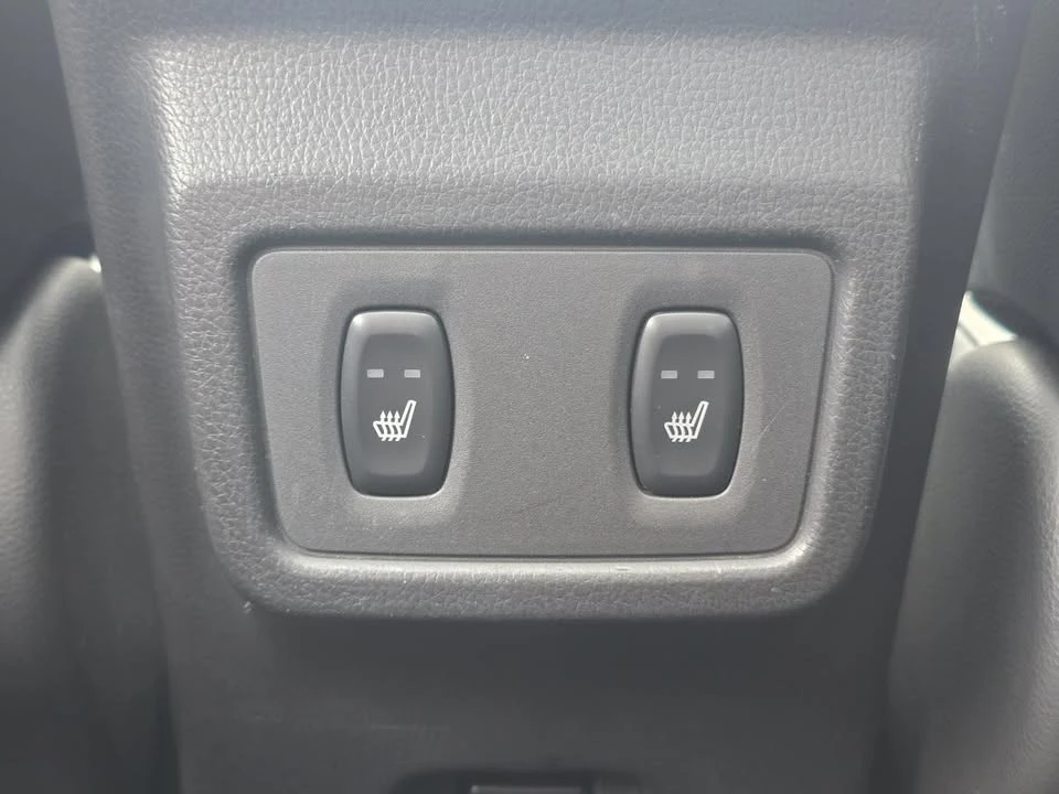 2019 Mitsubishi Eclipse Cross - Image 12 of 20