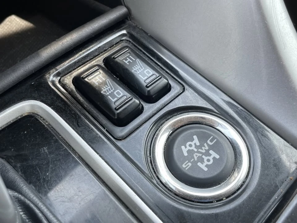 2019 Mitsubishi Eclipse Cross - Image 13 of 20