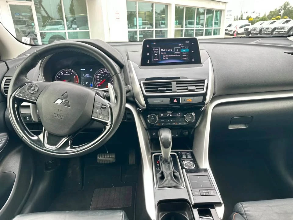 2019 Mitsubishi Eclipse Cross - Image 3 of 8