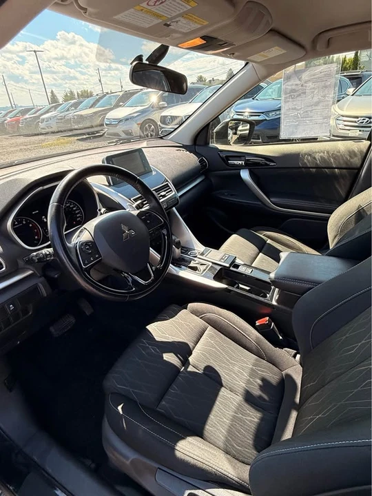 2019 Mitsubishi Eclipse Cross - Image 10 of 12