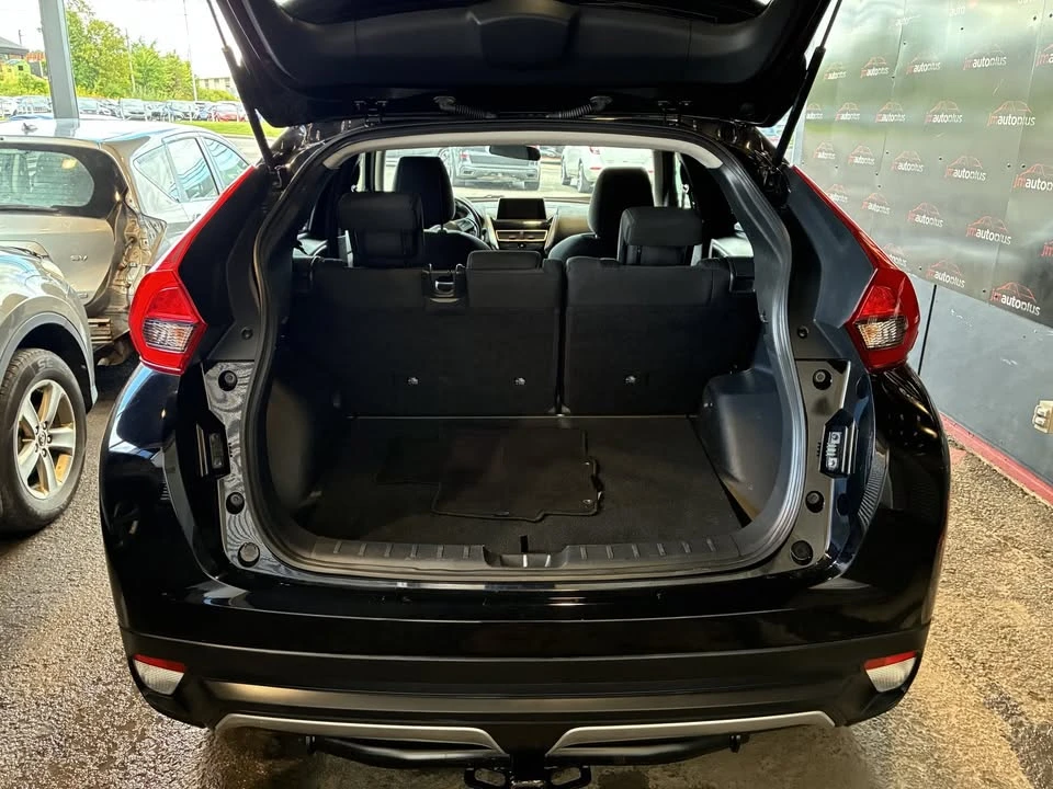 2019 Mitsubishi Eclipse Cross - Image 10 of 20