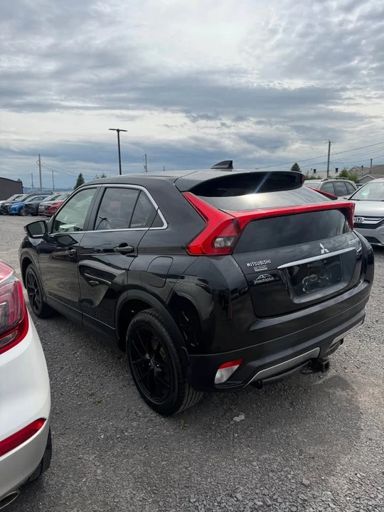 2019 Mitsubishi Eclipse Cross - Image 7 of 13