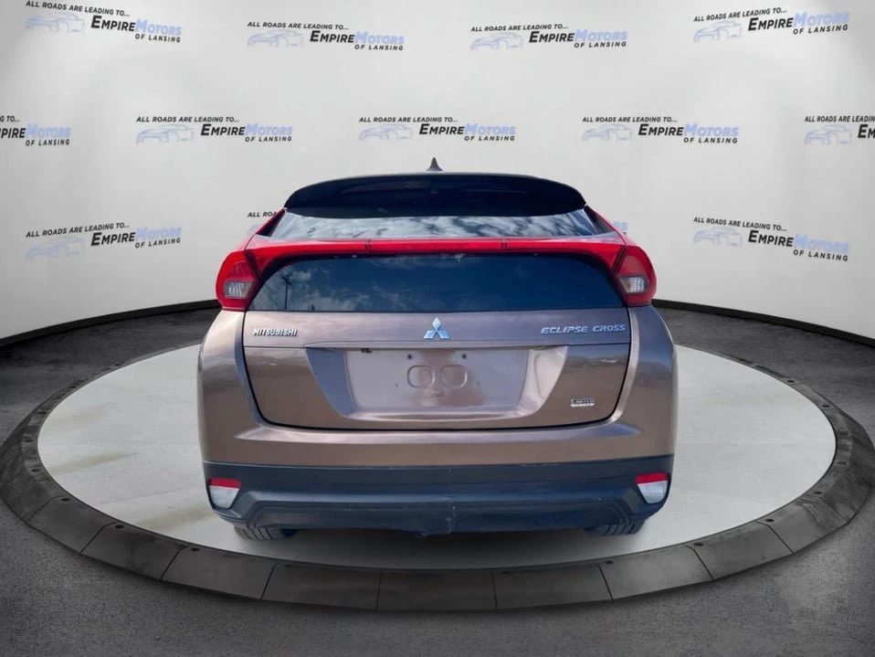 2019 Mitsubishi Eclipse Cross - Image 2 of 20