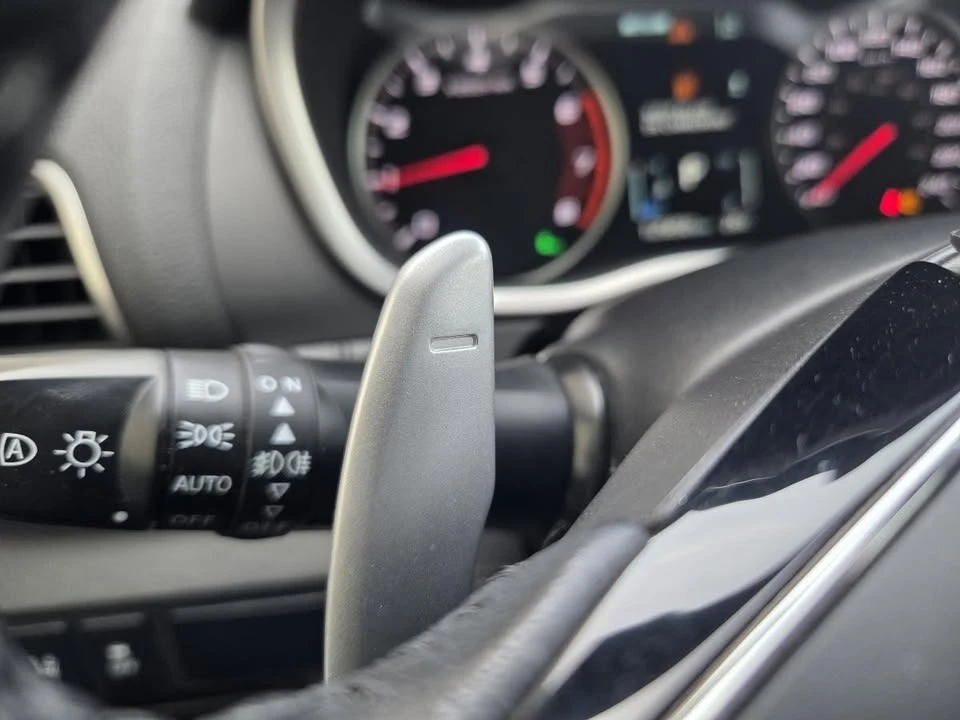 2019 Mitsubishi Eclipse Cross - Image 17 of 20