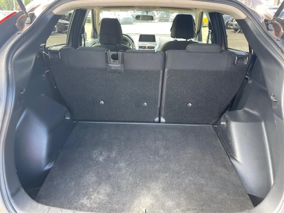 2019 Mitsubishi Eclipse Cross - Image 6 of 20