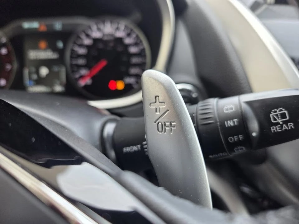 2019 Mitsubishi Eclipse Cross - Image 20 of 20