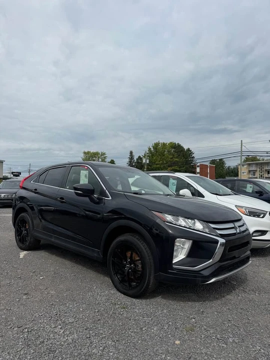 2019 Mitsubishi Eclipse Cross - Image 3 of 13
