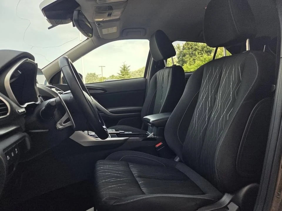 2019 Mitsubishi Eclipse Cross - Image 10 of 20