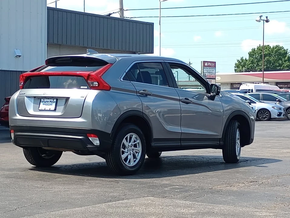 2019 Mitsubishi Eclipse Cross - Image 4 of 17