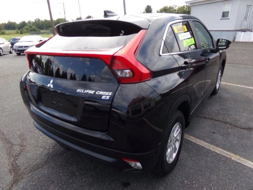 2019 Mitsubishi Eclipse Cross - Image 3 of 19