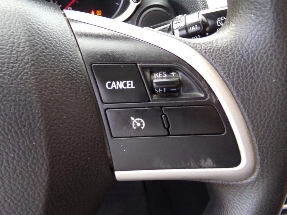 2019 Mitsubishi Eclipse Cross - Image 12 of 19