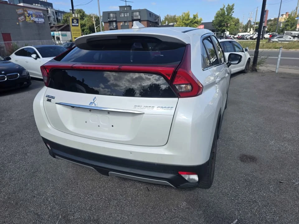 2019 Mitsubishi Eclipse Cross - Image 9 of 13