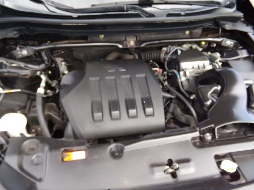2019 Mitsubishi Eclipse Cross - Image 19 of 19