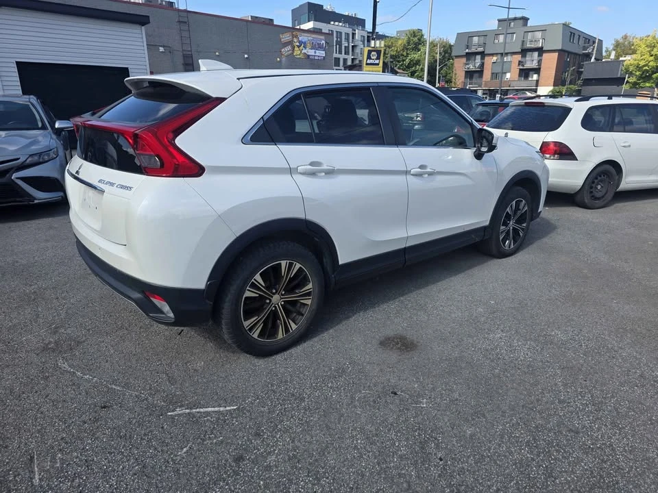 2019 Mitsubishi Eclipse Cross - Image 7 of 13