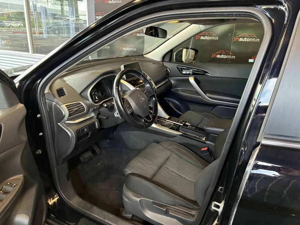 2019 Mitsubishi Eclipse Cross - Image 13 of 20