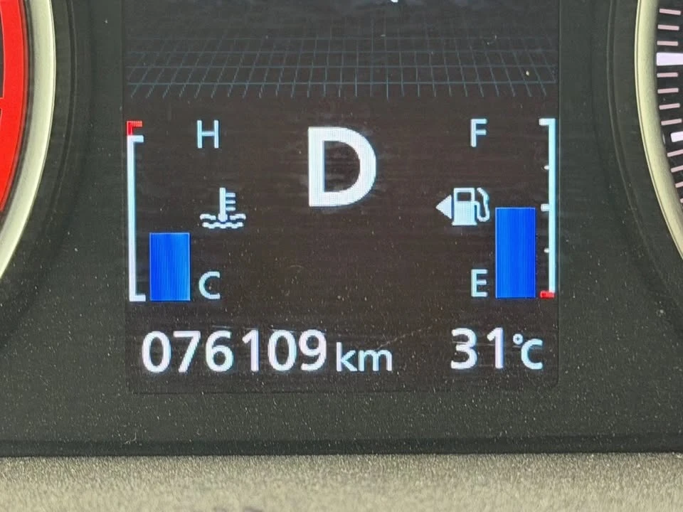2019 Mitsubishi Eclipse Cross - Image 16 of 20