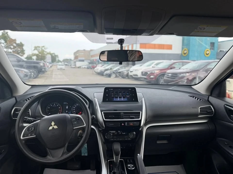 2019 Mitsubishi Eclipse Cross - Image 13 of 20
