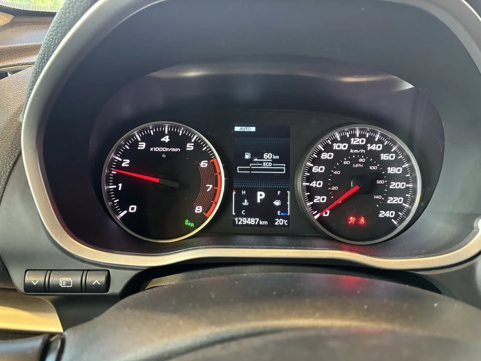 2019 Mitsubishi Eclipse Cross - Image 16 of 20