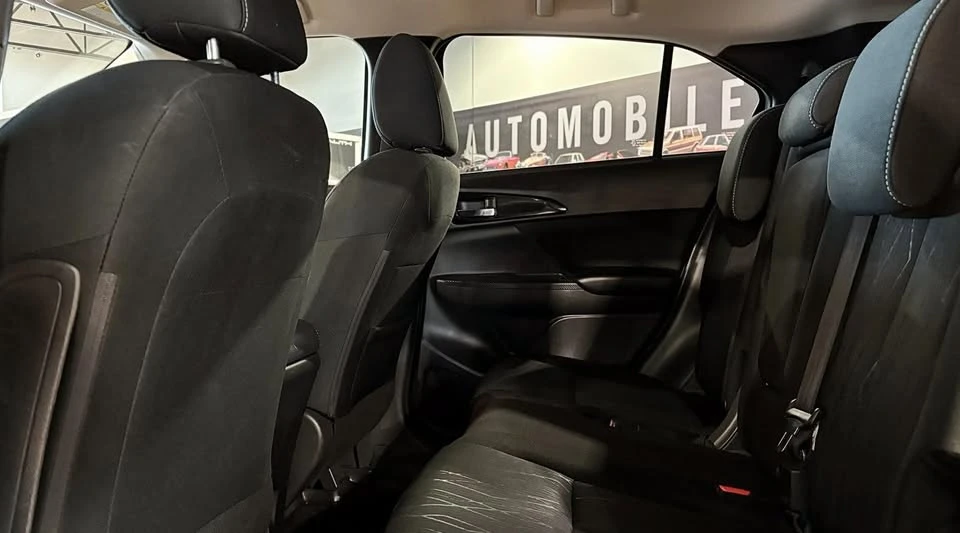 2019 Mitsubishi Eclipse Cross - Image 13 of 14