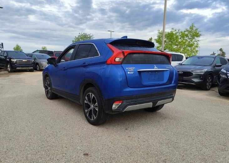 2019 Mitsubishi Eclipse Cross - Image 3 of 4