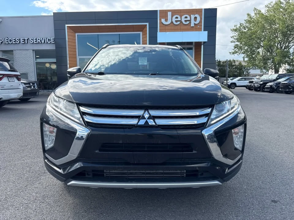 2019 Mitsubishi Eclipse Cross - Image 2 of 15