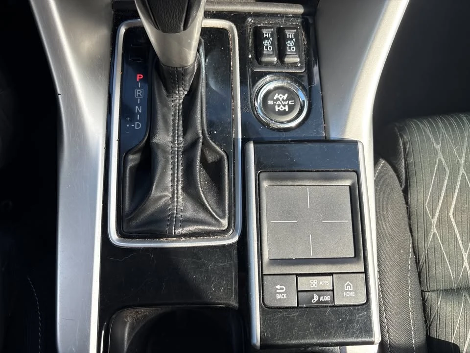 2019 Mitsubishi Eclipse Cross - Image 15 of 15