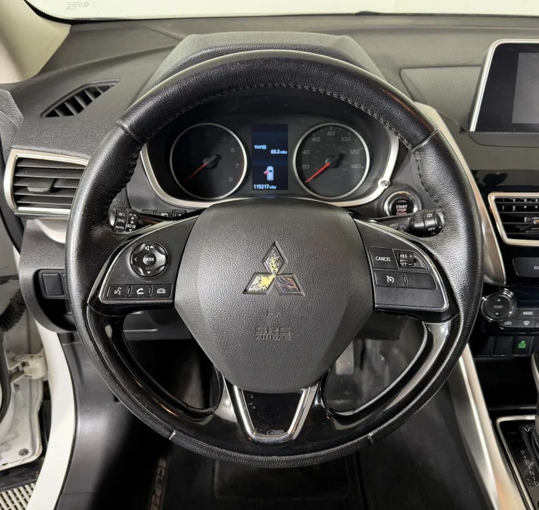 2019 Mitsubishi Eclipse Cross - Image 10 of 14