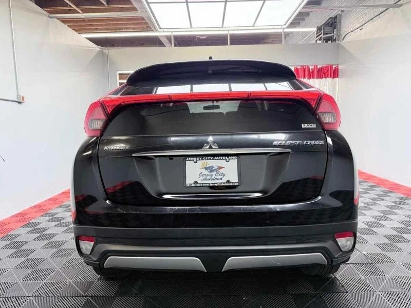 2019 Mitsubishi Eclipse Cross - Image 7 of 12