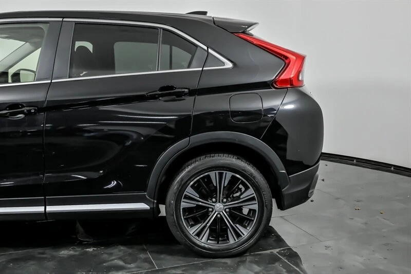 2019 Mitsubishi Eclipse Cross - Image 7 of 31