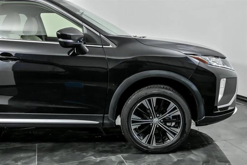 2019 Mitsubishi Eclipse Cross - Image 12 of 31