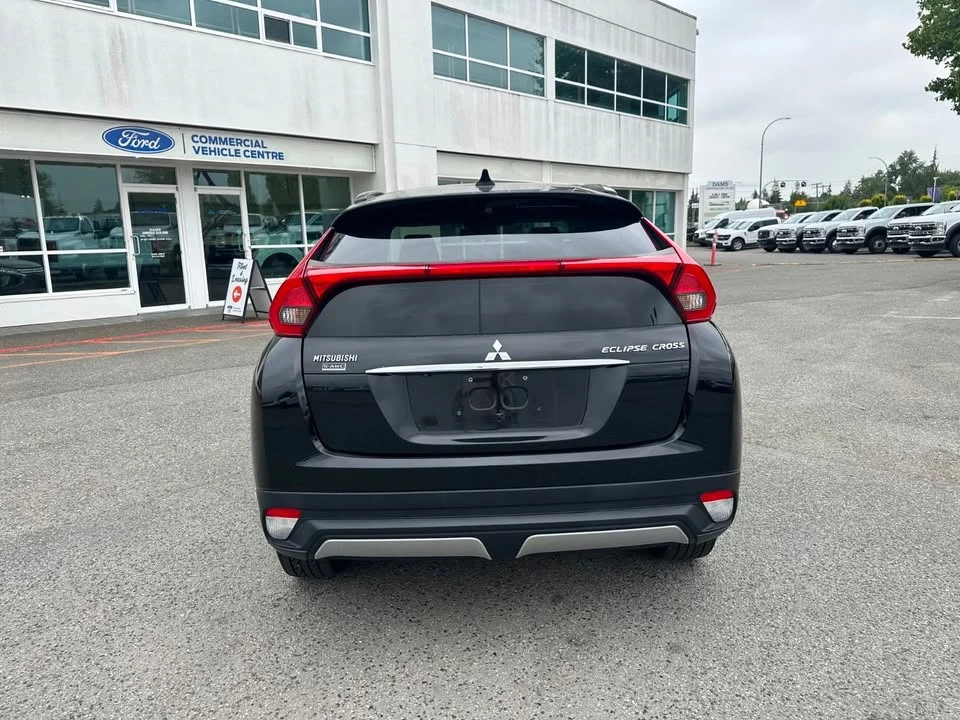 2019 Mitsubishi Eclipse Cross - Image 4 of 17