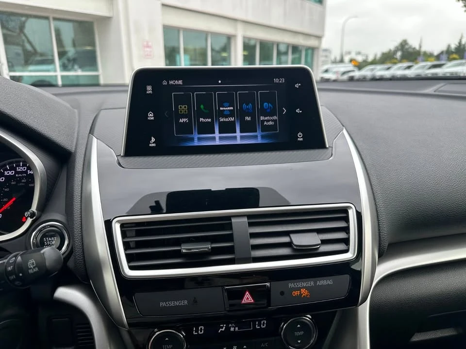 2019 Mitsubishi Eclipse Cross - Image 7 of 17