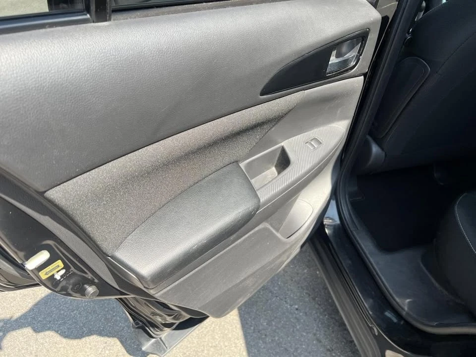 2019 Mitsubishi Eclipse Cross - Image 17 of 20