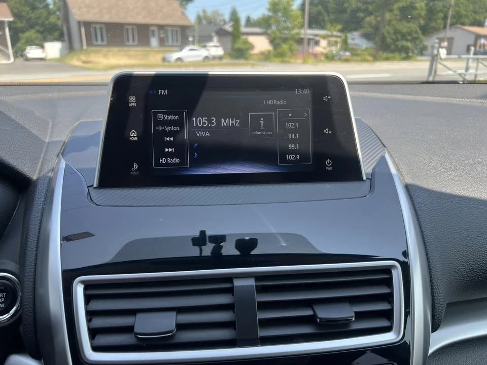 2019 Mitsubishi Eclipse Cross - Image 7 of 20