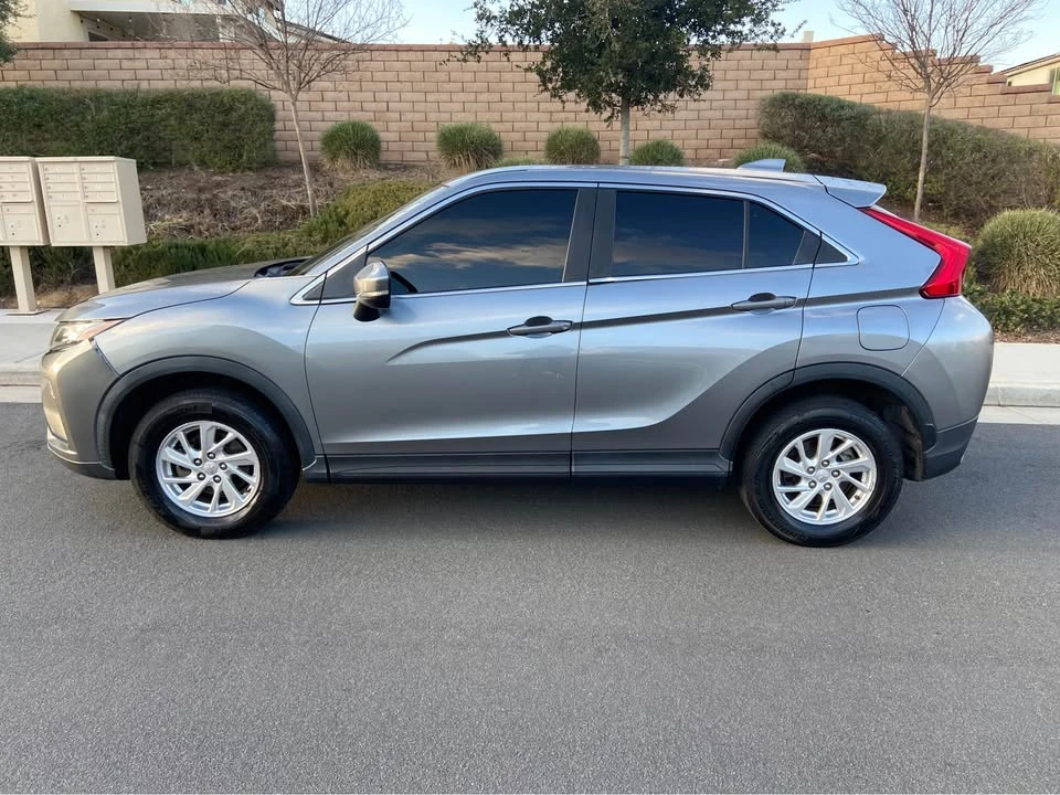 2019 Mitsubishi Eclipse Cross - Image 6 of 13