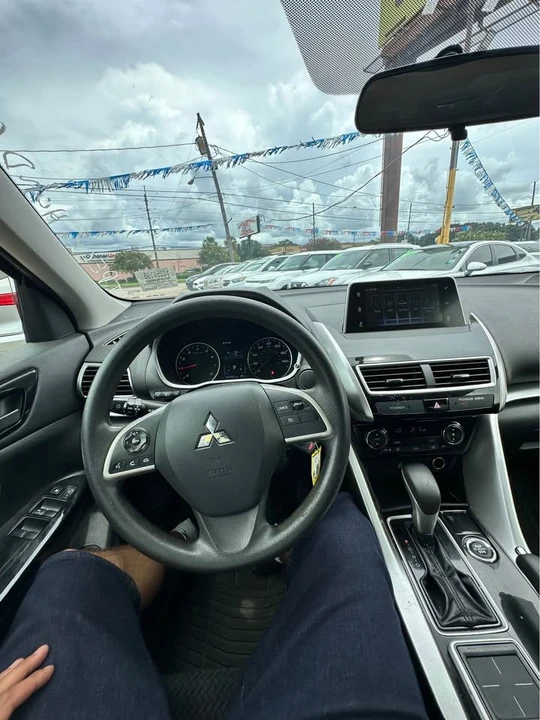 2019 Mitsubishi Eclipse Cross - Image 9 of 9